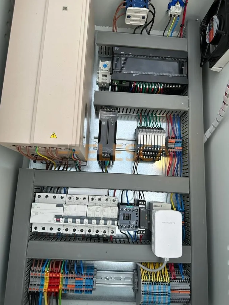 Yürüyen Merdiven Pano